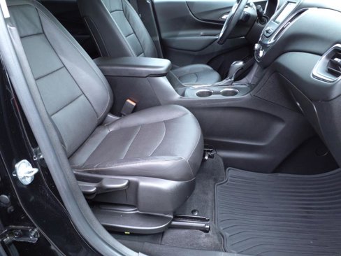 Used 2020 Chevrolet Equinox LT w/ Midnight Edition image 8