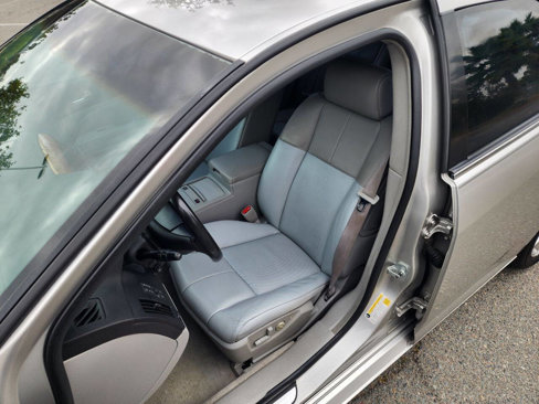 Used 2006 Cadillac STS w/ Preferred Equipment Group image 19
