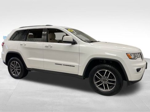 Used 2020 Jeep Grand Cherokee Laredo w/ Security & Convenience Group image 8