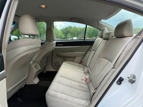 Used 2012 Subaru Legacy 2.5i Premium image 8