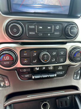 Used 2016 Chevrolet Suburban LTZ image 17