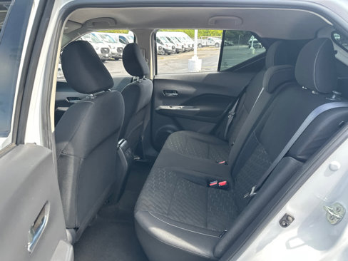Used 2022 Nissan Kicks SV image 30