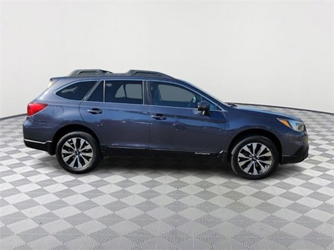 Used 2016 Subaru Outback 2.5i Limited image 8
