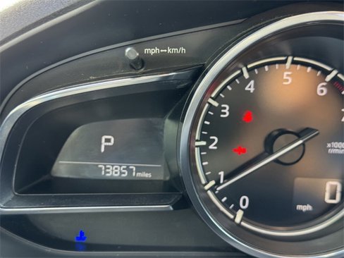 Used 2018 MAZDA MAZDA3 Grand Touring image 18