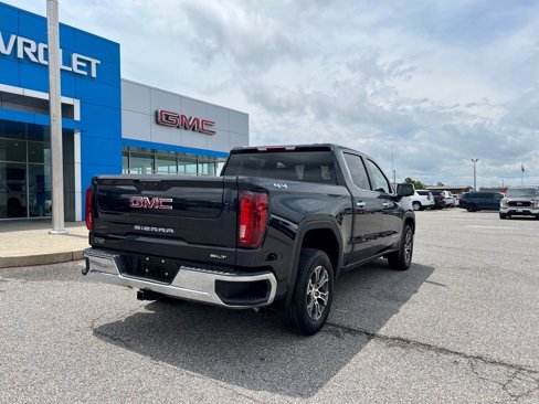 Certified 2025 GMC Sierra 1500 SLT image 3
