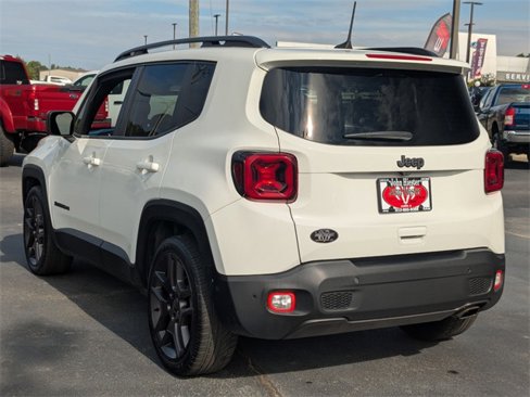 Used 2021 Jeep Renegade Latitude w/ Sun & Sound Group image 5