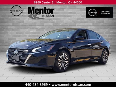 Certified 2023 Nissan Altima 2.5 SV image 3
