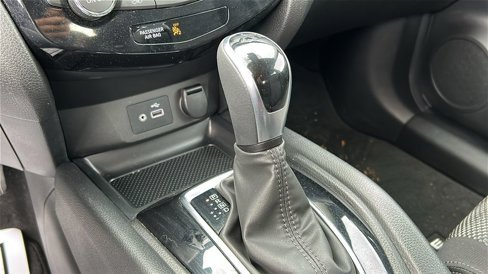 Used 2019 Nissan Rogue Sport SV image 18