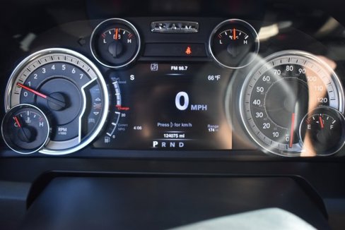 Used 2016 RAM 1500 Outdoorsman image 31