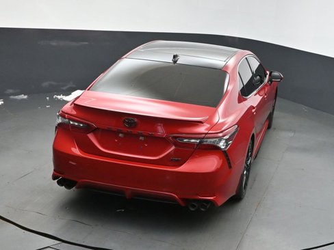 Used 2023 Toyota Camry XSE image 32