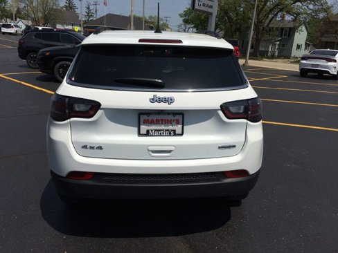 Used 2023 Jeep Compass Latitude w/ Sun and Sound Group image 36