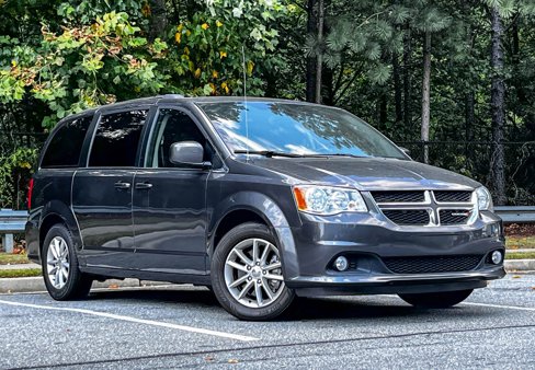 Used 2019 Dodge Grand Caravan SXT image 7