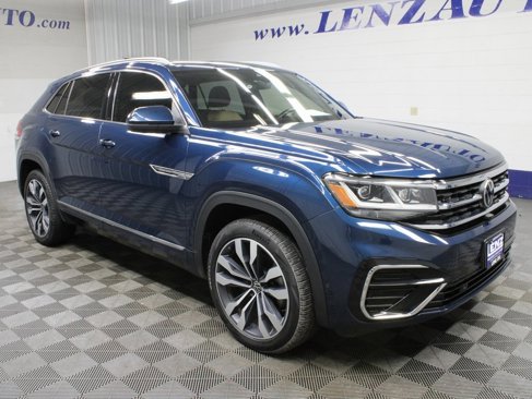 Used 2021 Volkswagen Atlas Cross Sport SEL Premium image 3