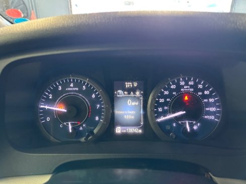 Used 2019 Toyota Sienna L image 15