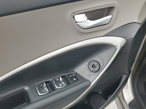 Used 2017 Hyundai Santa Fe Sport image 27