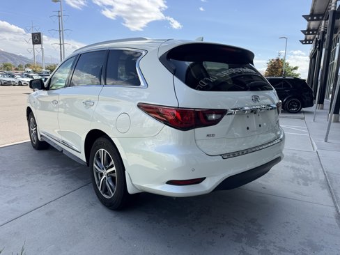 Used 2020 INFINITI QX60 Luxe w/ Essential Package image 5