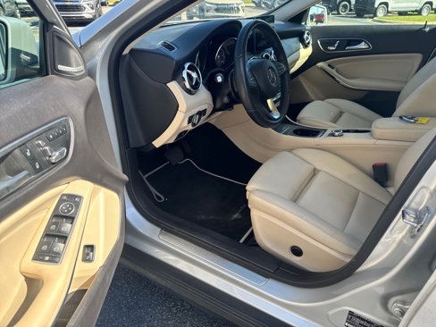 Used 2018 Mercedes-Benz GLA 250 image 4