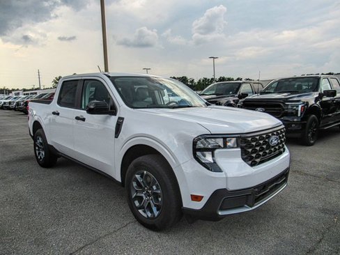 New 2025 Ford Maverick XLT w/ XLT Luxury Package image 1