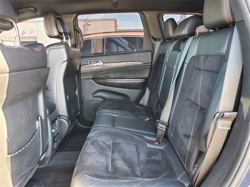 Used 2018 Jeep Grand Cherokee Trailhawk image 24