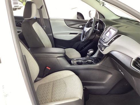 Certified 2023 Chevrolet Equinox LT w/ Driver Convenience Package image 28