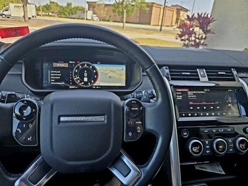 Used 2020 Land Rover Discovery HSE image 8