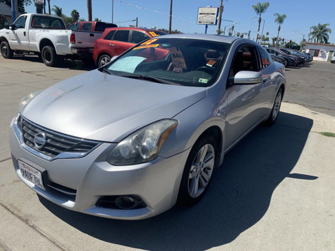 Used 2012 Nissan Altima 2.5 S w/ 2.5S Premium Pkg image 2