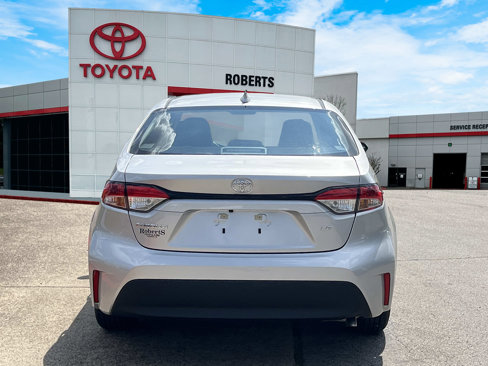Used 2026 Toyota Corolla LE image 6