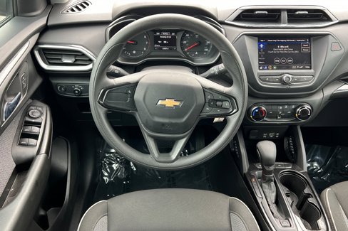 Used 2023 Chevrolet TrailBlazer LS image 17