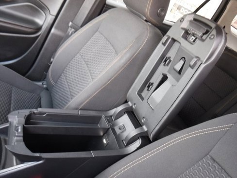 Used 2020 GMC Terrain SLE w/ Driver Convenience Package image 17