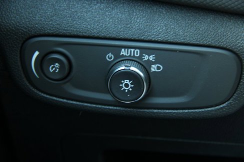 New 2025 Chevrolet TrailBlazer LT w/ Convenience Package image 14