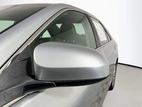 Used 2017 Toyota Camry SE image 13