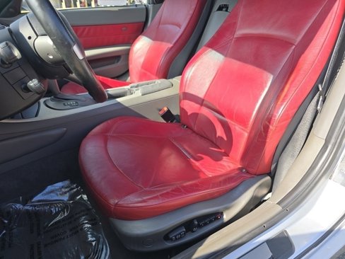 Used 2004 BMW Z4 2.5i image 29