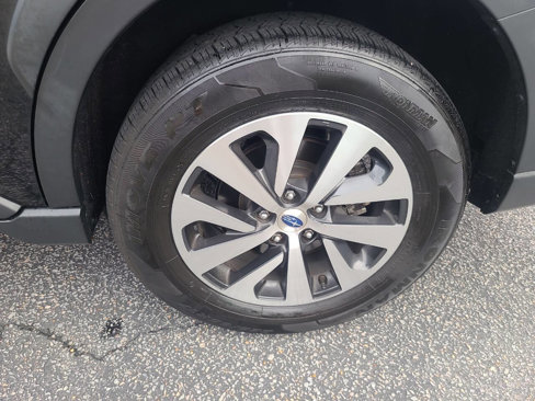 Used 2023 Subaru Outback Premium image 13