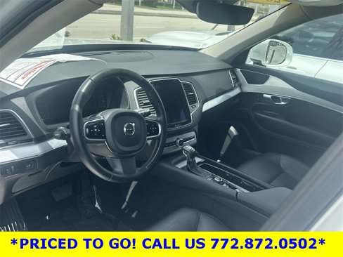 Used 2018 Volvo XC90 T5 Momentum image 8