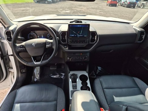 Used 2022 Ford Bronco Sport Outer Banks w/ Tech Package image 20