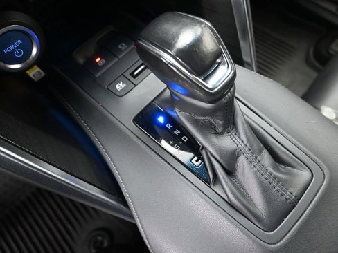 Certified 2022 Toyota Venza XLE image 15