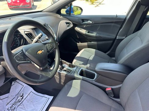 Used 2018 Chevrolet Cruze LT w/ RS Package image 53