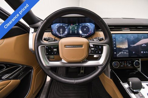 Used 2023 Land Rover Range Rover Long Wheelbase SE image 16