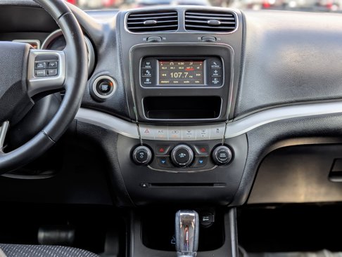 Used 2018 Dodge Journey SE w/ Connectivity Group image 14