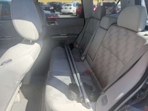 Used 2009 Subaru Forester 2.5X image 10