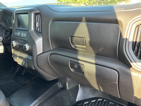 Used 2023 GMC Sierra 3500 Pro w/ Convenience Package image 10