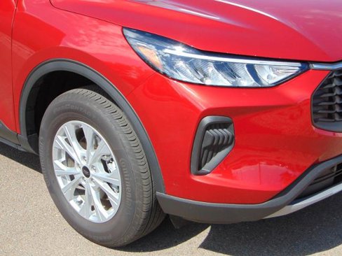 Certified 2025 Ford Escape Active w/ Tech Pack #1 image 2