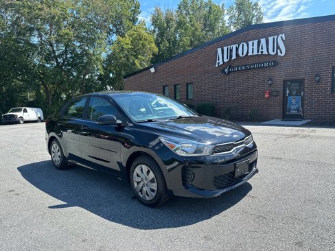 Used 2020 Kia Rio S image 1