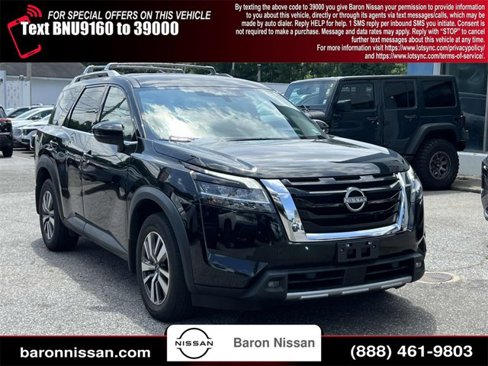 Certified 2023 Nissan Pathfinder SL image 1