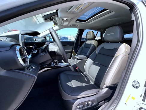 New 2025 Chevrolet Trax ACTIV w/ Sunroof Package image 8