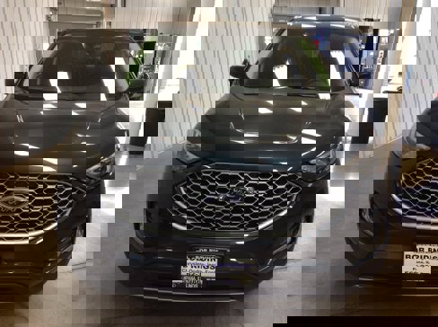 Used 2024 Ford Edge SEL w/ Convenience Package image 10