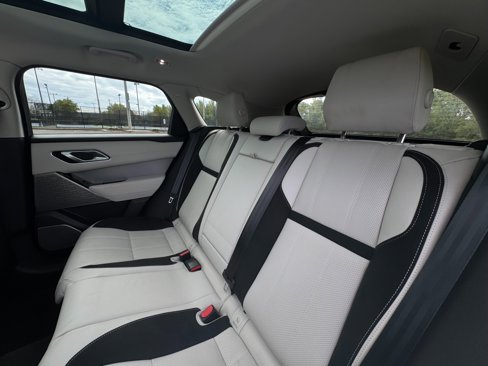 Used 2020 Land Rover Range Rover Velar R-Dynamic S image 46