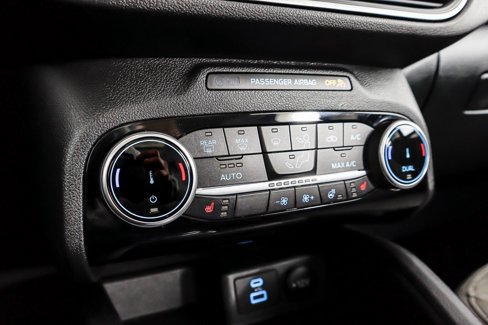 New 2022 Ford Escape SE w/ SE Sport Appearance Package image 22