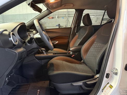 Used 2024 Nissan Kicks SR w/ Interior Electronics Package image 12