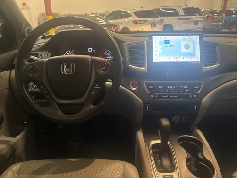 Used 2019 Honda Ridgeline RTL image 11